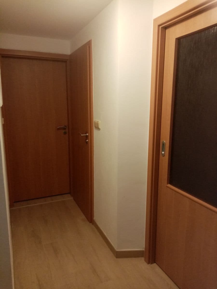 Pronájem bytu 1+1 33 m², Studentská, Mělník, Středočeský kraj Pronájem bytu 1+1 33 m², Studentská, Mělník, Středočeský kraj