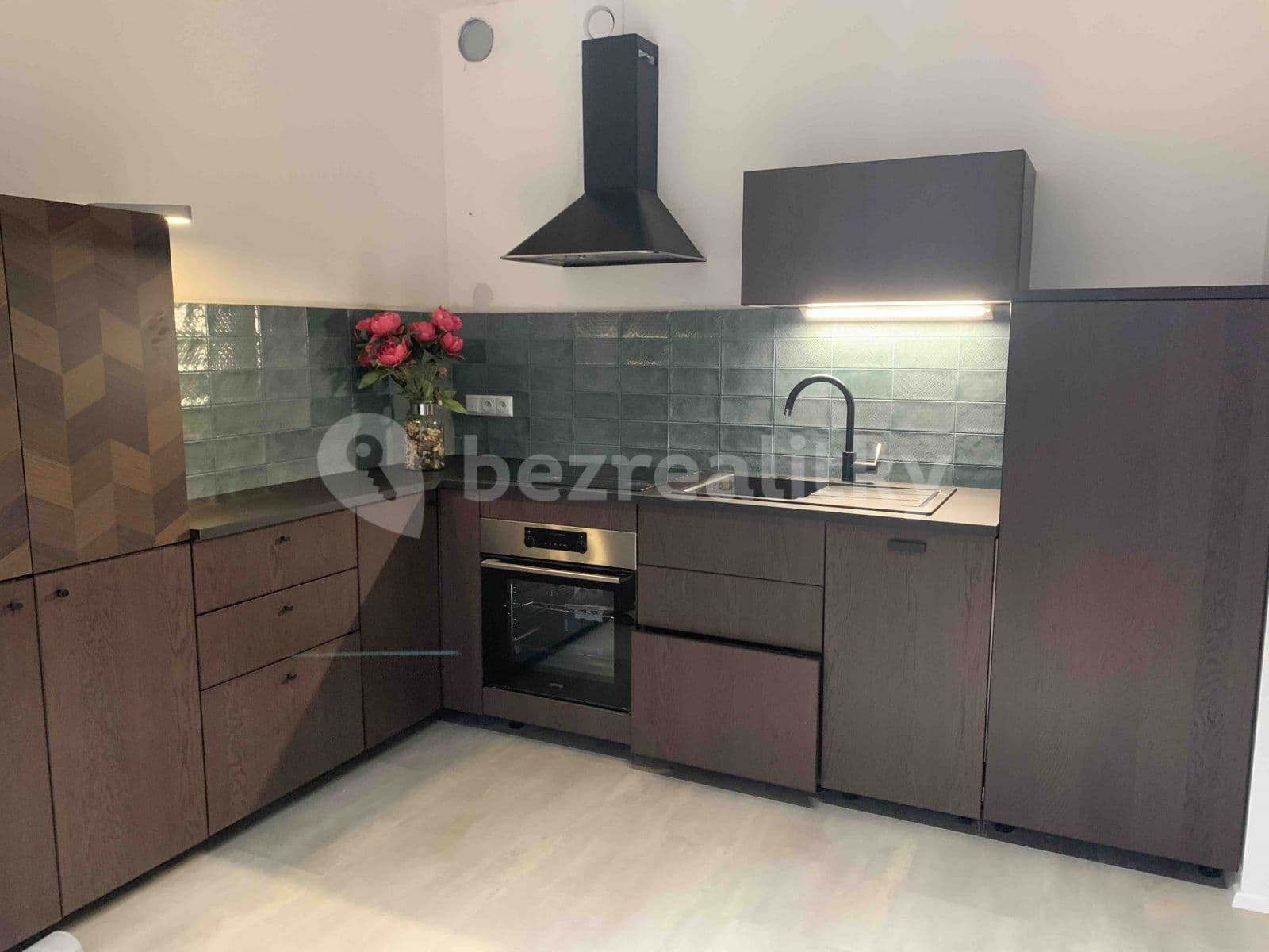 Pronájem bytu 1+kk 34 m², U Pergamenky, Praha, Praha Pronájem bytu 1+kk 34 m², U Pergamenky, Praha, Praha