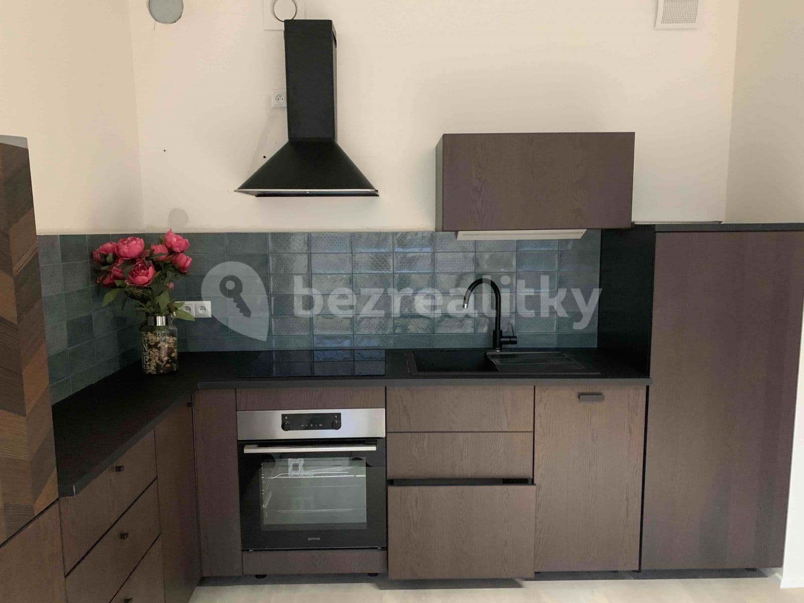 Pronájem bytu 1+kk 34 m², U Pergamenky, Praha, Praha Pronájem bytu 1+kk 34 m², U Pergamenky, Praha, Praha