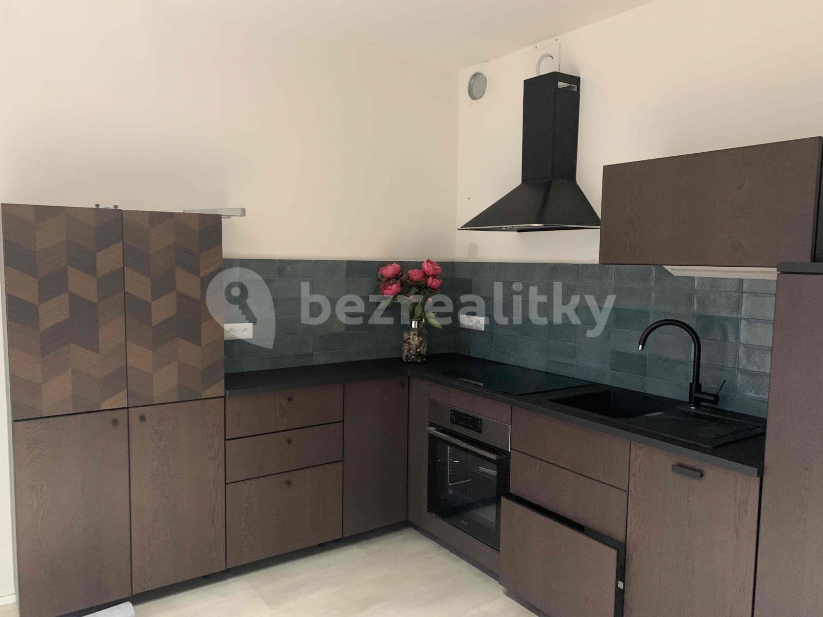 Pronájem bytu 1+kk 34 m², U Pergamenky, Praha, Praha Pronájem bytu 1+kk 34 m², U Pergamenky, Praha, Praha