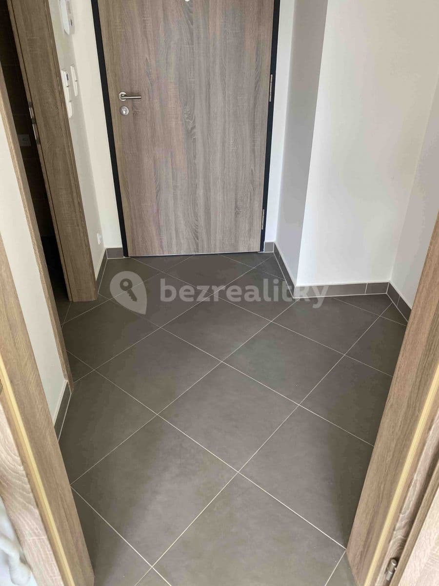 Pronájem bytu 1+kk 34 m², U Pergamenky, Praha, Praha Pronájem bytu 1+kk 34 m², U Pergamenky, Praha, Praha