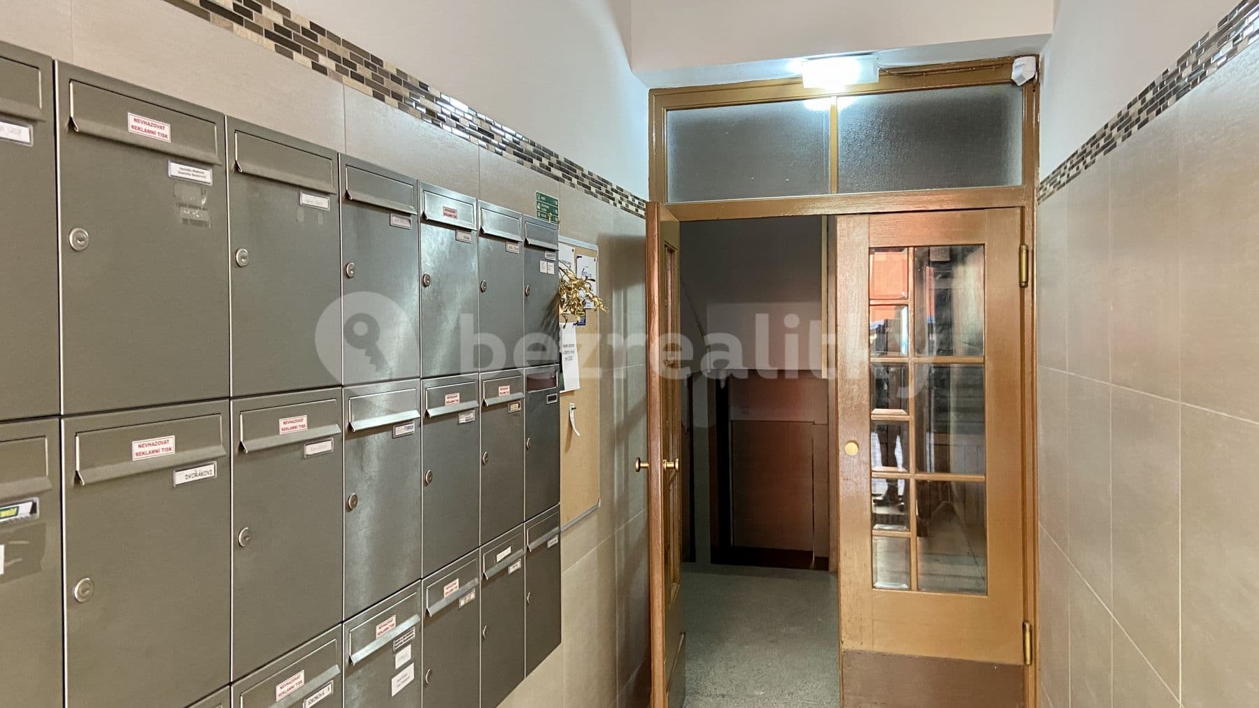 Pronájem bytu 1+1 45 m², Stupkova, Praha, Praha Pronájem bytu 1+1 45 m², Stupkova, Praha, Praha