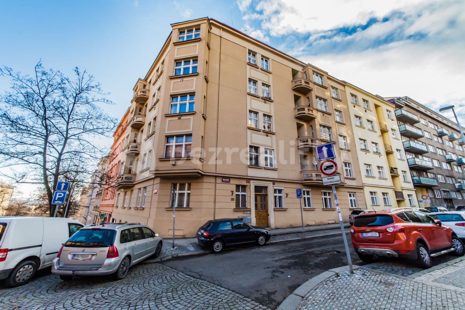 Pronájem bytu 1+kk 25 m², Bulharská, Praha, Praha Pronájem bytu 1+kk 25 m², Bulharská, Praha, Praha