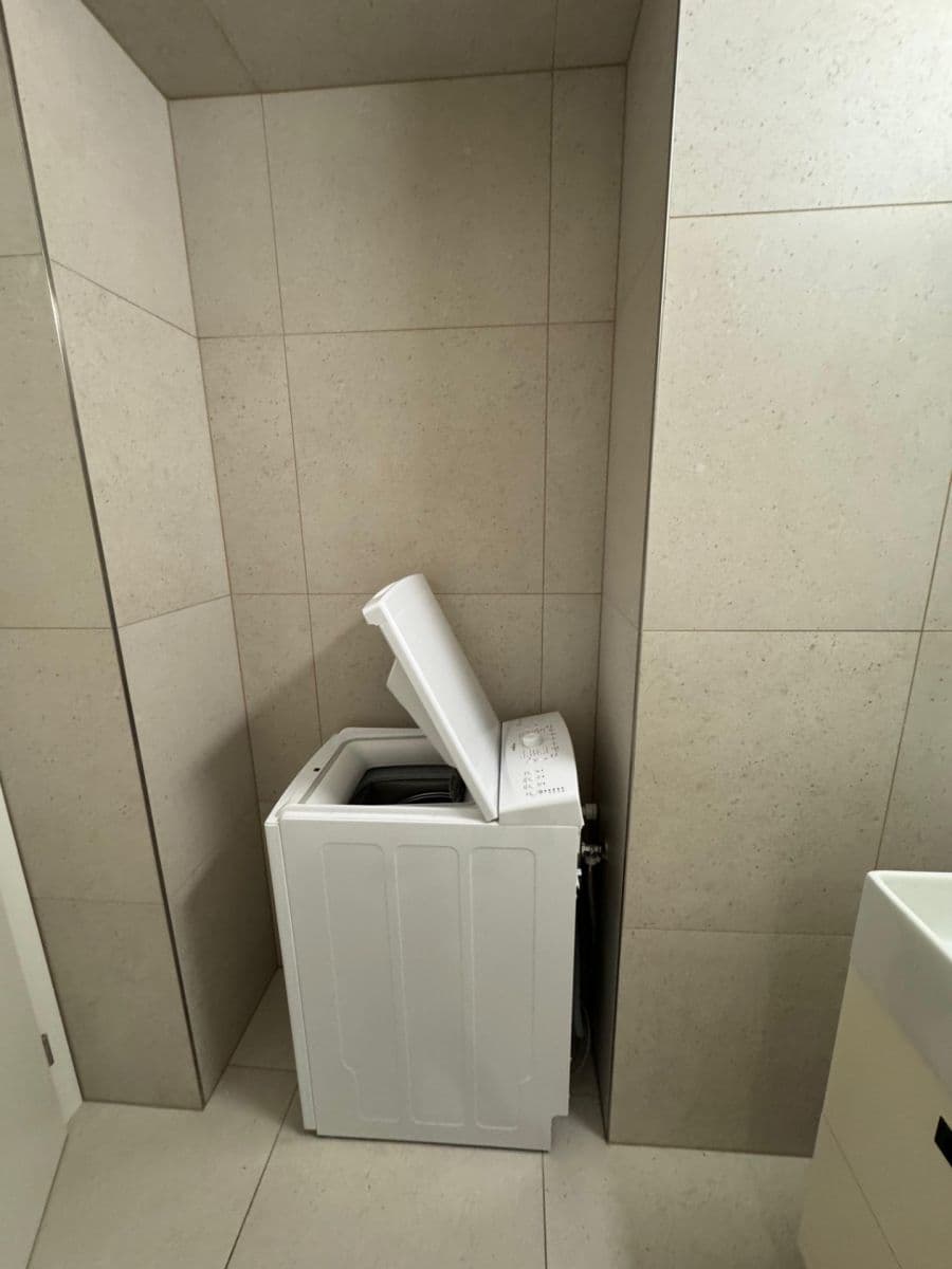 Pronájem bytu 1+kk 30 m², Tusarova, Praha, Praha Pronájem bytu 1+kk 30 m², Tusarova, Praha, Praha