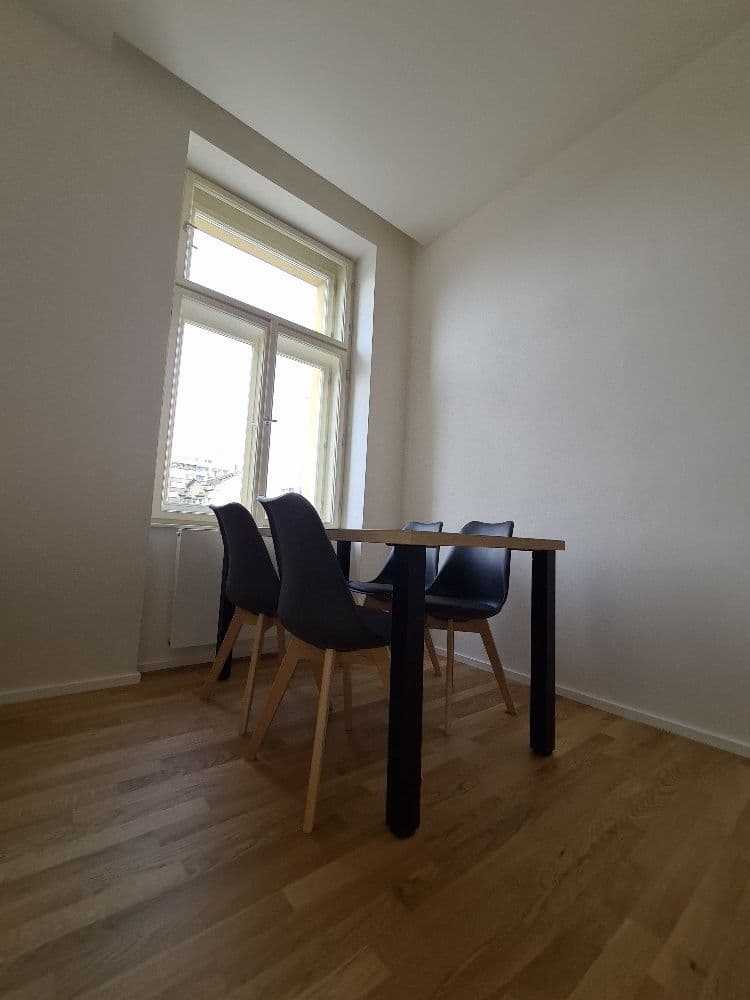 Pronájem bytu 2+kk 47 m², Tusarova, Praha, Praha Pronájem bytu 2+kk 47 m², Tusarova, Praha, Praha