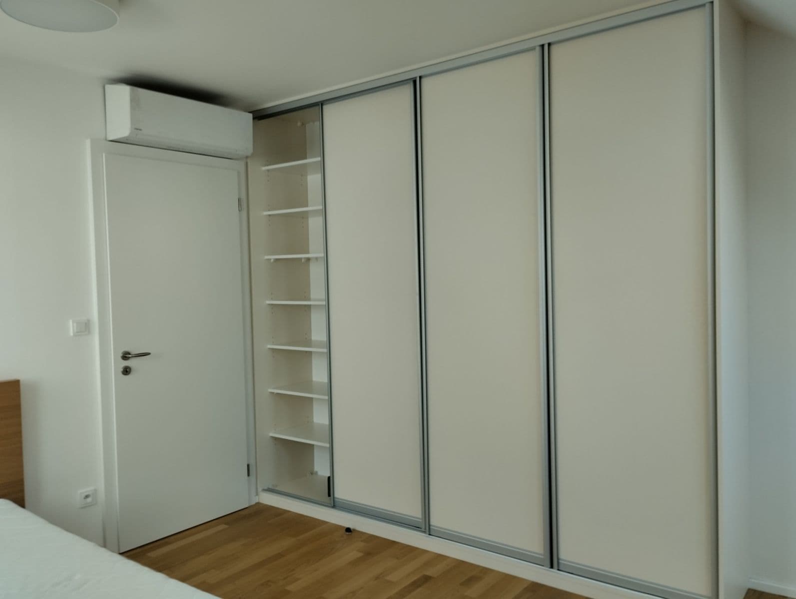 Pronájem bytu 2+kk 65 m², Tusarova, Praha, Praha Pronájem bytu 2+kk 65 m², Tusarova, Praha, Praha