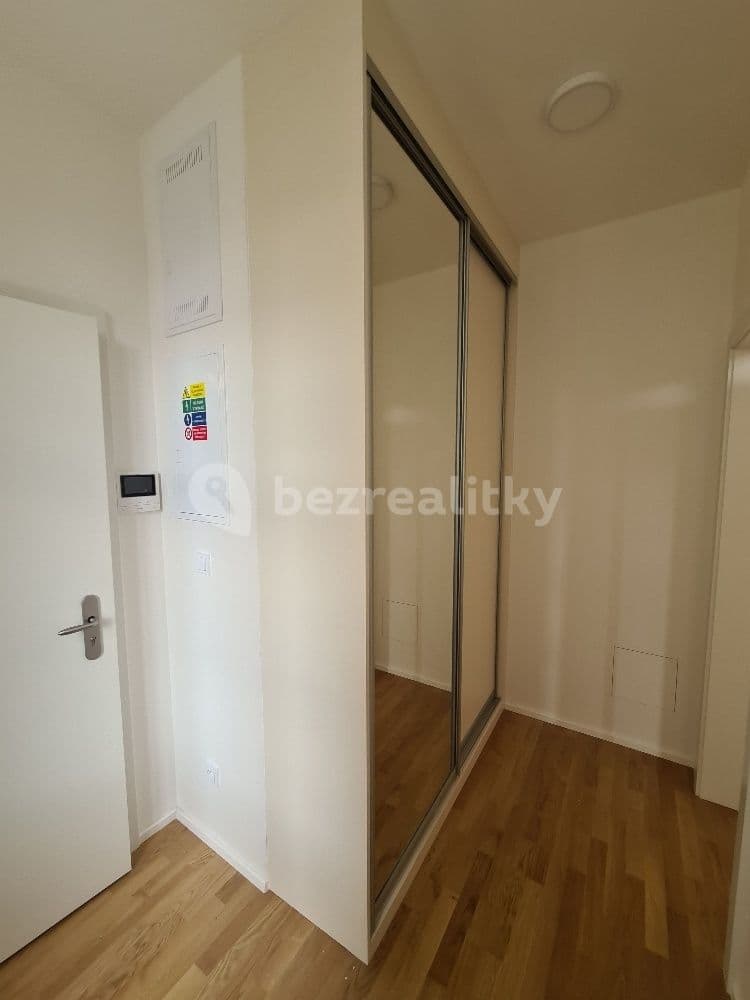 Pronájem bytu 2+kk 47 m², Tusarova, Praha, Praha Pronájem bytu 2+kk 47 m², Tusarova, Praha, Praha