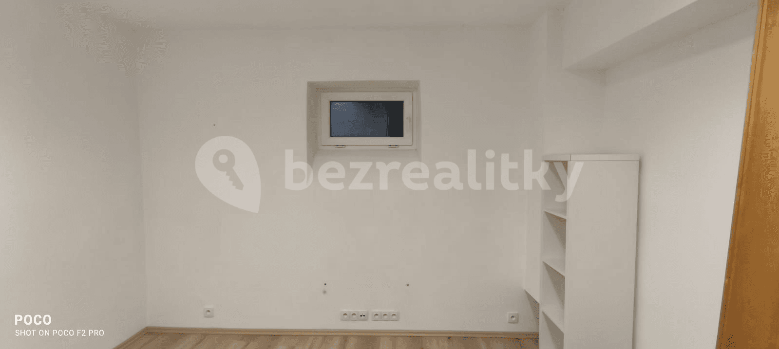Pronájem nebytového prostoru 16 m², Klánovická, Praha, Praha Pronájem nebytového prostoru 16 m², Klánovická, Praha, Praha