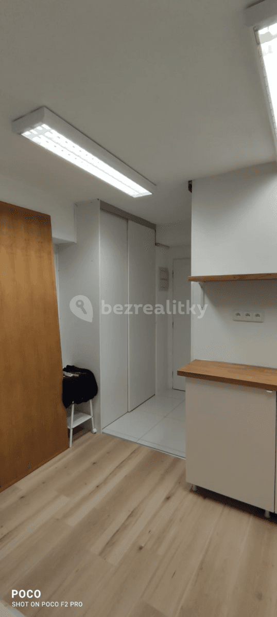 Pronájem nebytového prostoru 16 m², Klánovická, Praha, Praha Pronájem nebytového prostoru 16 m², Klánovická, Praha, Praha