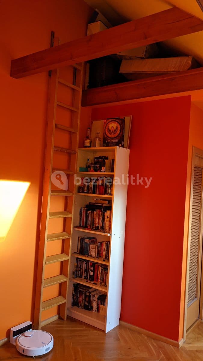 Pronájem bytu 1+kk 35 m², Netlucká, Praha, Praha Pronájem bytu 1+kk 35 m², Netlucká, Praha, Praha