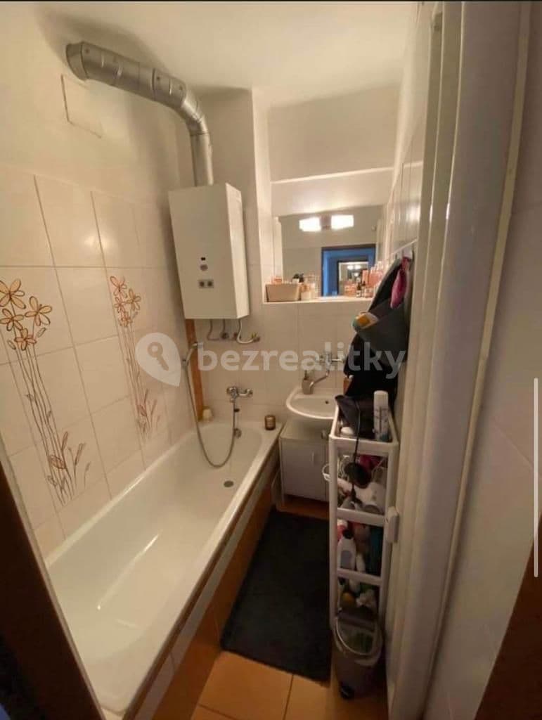 Pronájem bytu 1+1 39 m², Průmyslová, Hradec Králové, Královéhradecký kraj Pronájem bytu 1+1 39 m², Průmyslová, Hradec Králové, Královéhradecký kraj