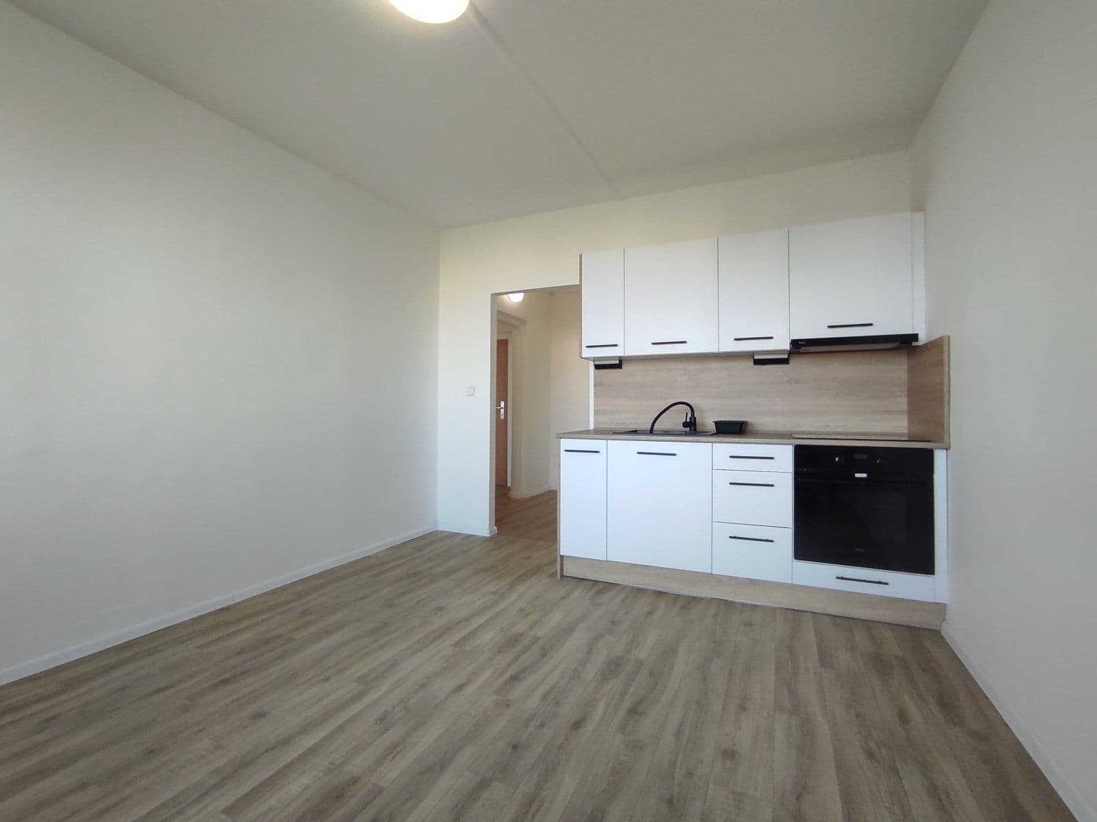 Pronájem bytu 2+kk 49 m², Masarykova třída, Orlová, Moravskoslezský kraj Pronájem bytu 2+kk 49 m², Masarykova třída, Orlová, Moravskoslezský kraj