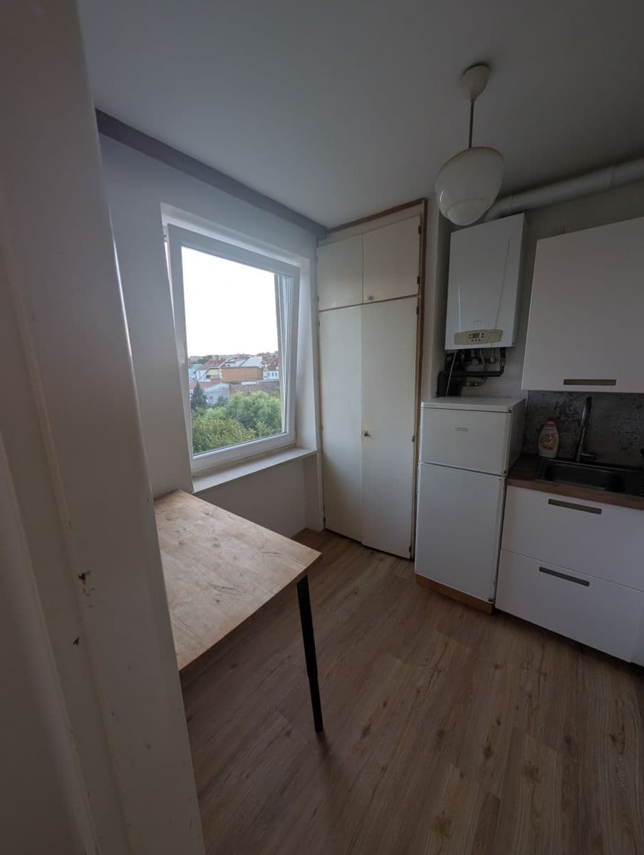 Pronájem bytu 2+1 55 m², náměstí Republiky, Brno, Jihomoravský kraj Pronájem bytu 2+1 55 m², náměstí Republiky, Brno, Jihomoravský kraj