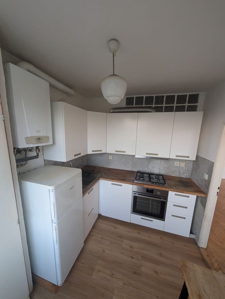 Pronájem bytu 2+1 55 m², náměstí Republiky, Brno, Jihomoravský kraj Pronájem bytu 2+1 55 m², náměstí Republiky, Brno, Jihomoravský kraj