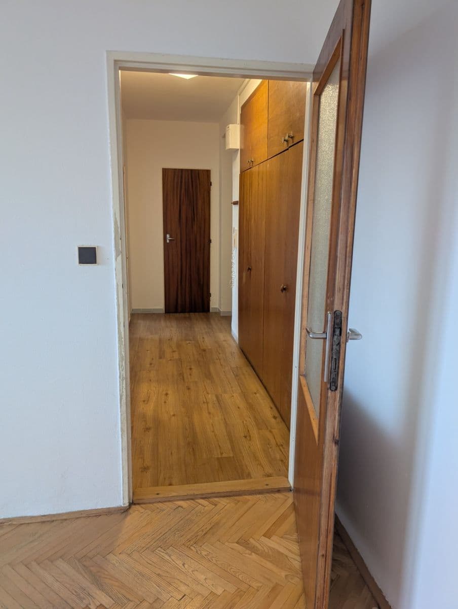 Pronájem bytu 2+1 55 m², náměstí Republiky, Brno, Jihomoravský kraj Pronájem bytu 2+1 55 m², náměstí Republiky, Brno, Jihomoravský kraj