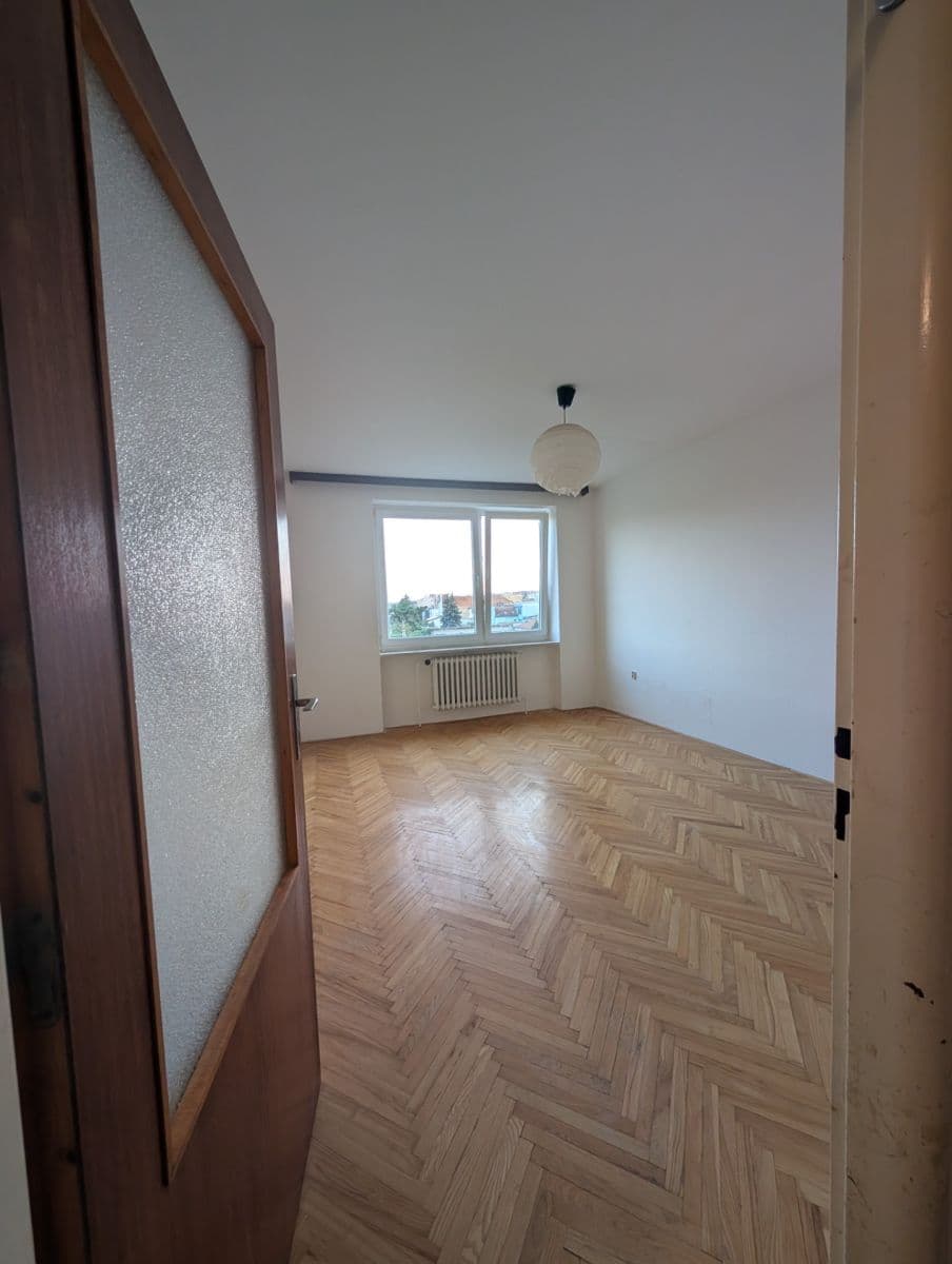 Pronájem bytu 2+1 55 m², náměstí Republiky, Brno, Jihomoravský kraj Pronájem bytu 2+1 55 m², náměstí Republiky, Brno, Jihomoravský kraj