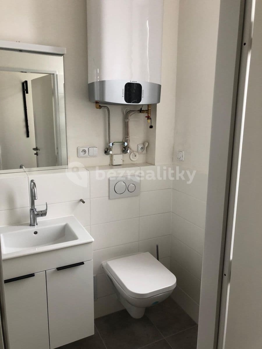Pronájem bytu 2+kk 43 m², Hutařova, Brno, Jihomoravský kraj Pronájem bytu 2+kk 43 m², Hutařova, Brno, Jihomoravský kraj