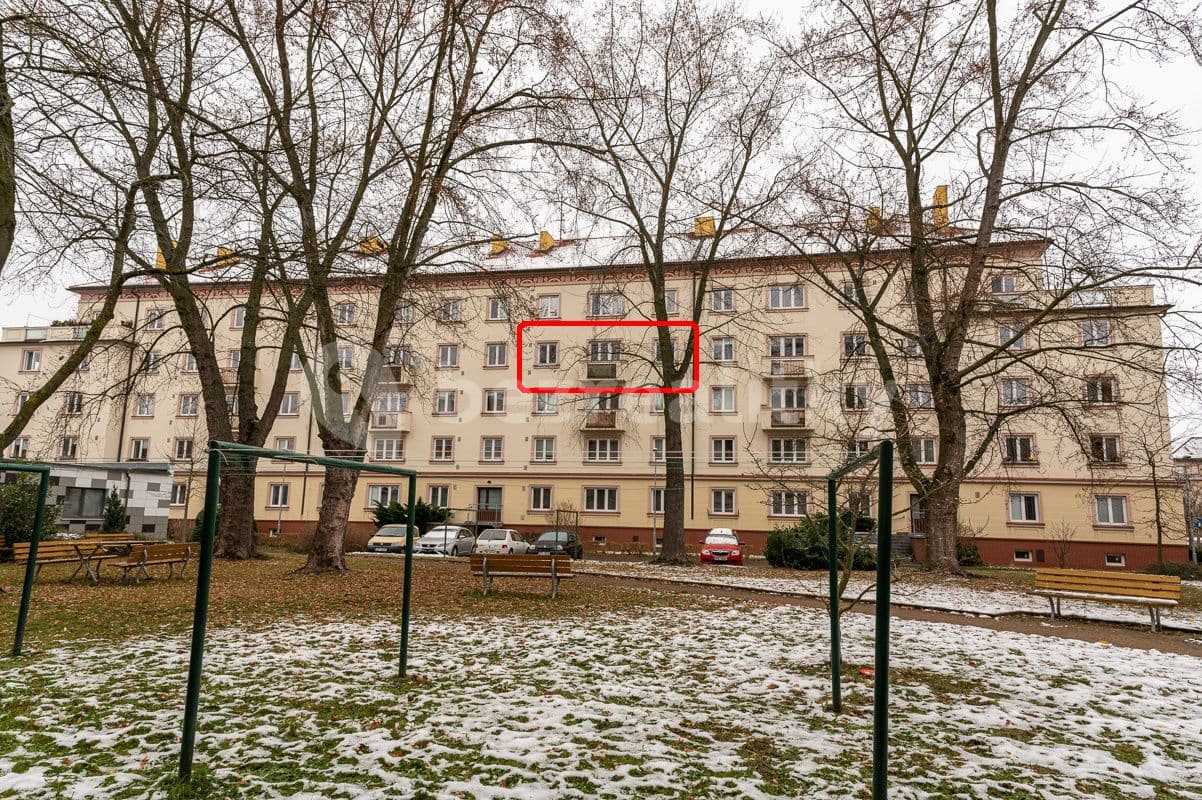 Pronájem bytu 2+1 65 m², Gorkého, Pardubice, Pardubický kraj Pronájem bytu 2+1 65 m², Gorkého, Pardubice, Pardubický kraj