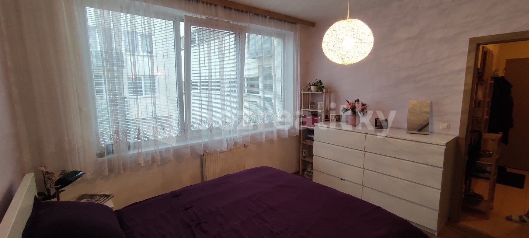 Pronájem bytu 2+kk 57 m², U Hostavického potoka, Praha, Praha Pronájem bytu 2+kk 57 m², U Hostavického potoka, Praha, Praha