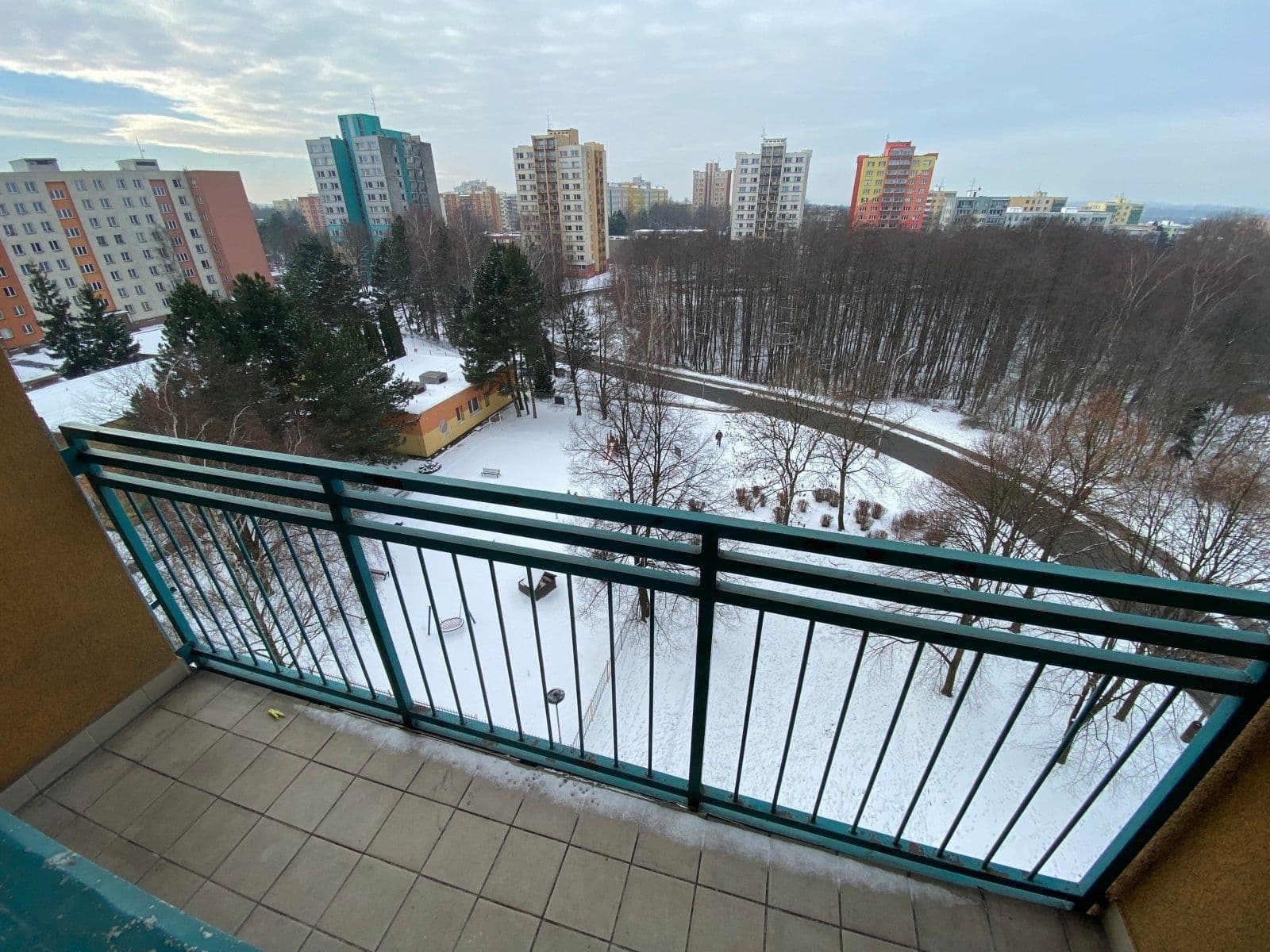 Pronájem bytu 1+kk 27 m², Okružní, Orlová, Moravskoslezský kraj Pronájem bytu 1+kk 27 m², Okružní, Orlová, Moravskoslezský kraj