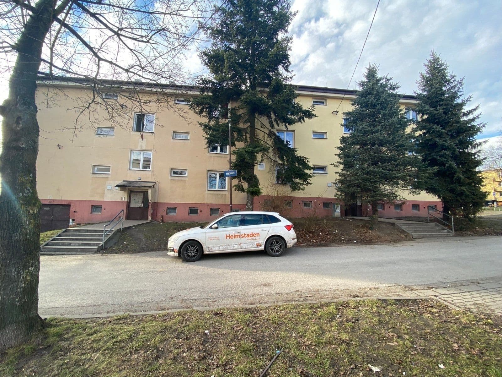 Pronájem bytu 2+1 50 m², Spojenců, Orlová, Moravskoslezský kraj Pronájem bytu 2+1 50 m², Spojenců, Orlová, Moravskoslezský kraj