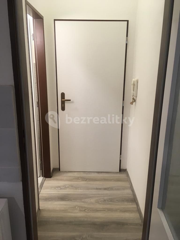 Pronájem bytu 1+kk 30 m², Drahobejlova, Praha, Praha Pronájem bytu 1+kk 30 m², Drahobejlova, Praha, Praha