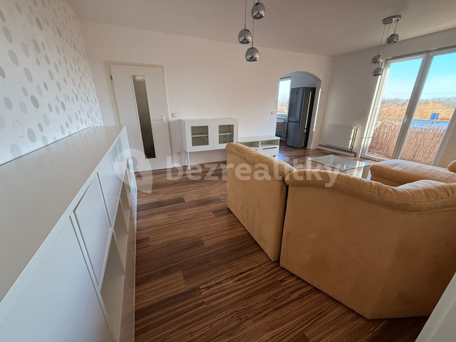 Pronájem bytu 2+1 62 m², Průběžná, Nupaky, Středočeský kraj Pronájem bytu 2+1 62 m², Průběžná, Nupaky, Středočeský kraj