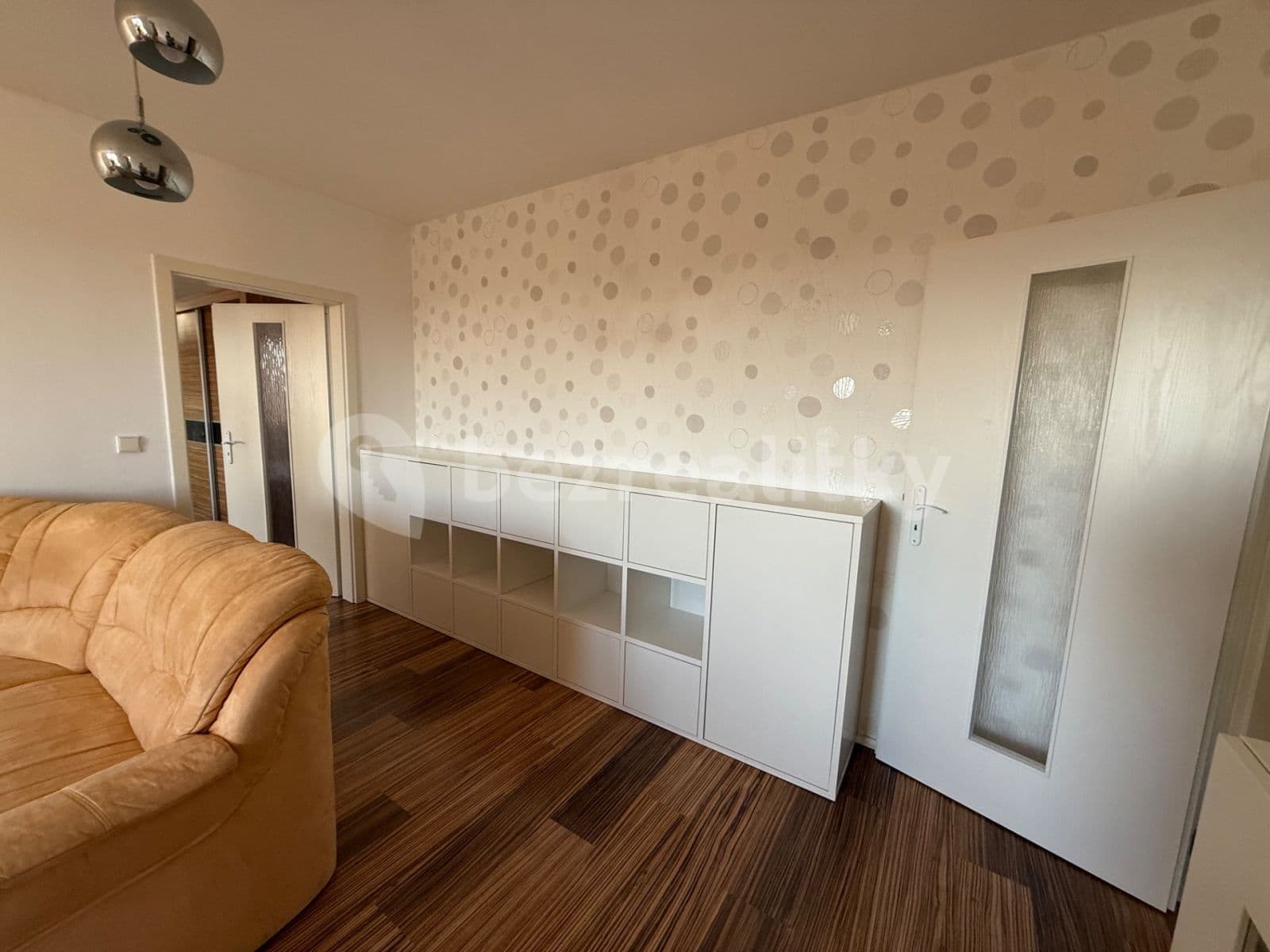 Pronájem bytu 2+1 62 m², Průběžná, Nupaky, Středočeský kraj Pronájem bytu 2+1 62 m², Průběžná, Nupaky, Středočeský kraj