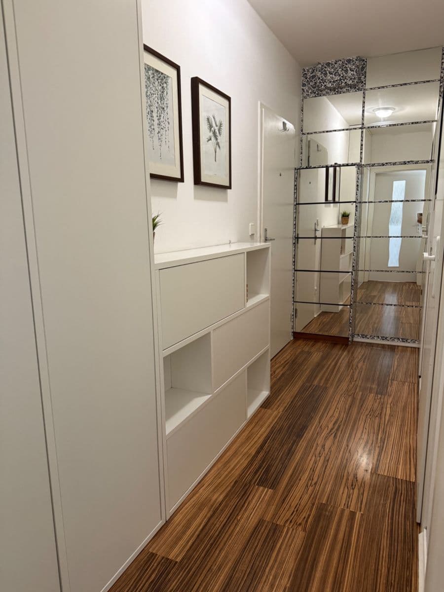 Pronájem bytu 2+1 62 m², Průběžná, Nupaky, Středočeský kraj Pronájem bytu 2+1 62 m², Průběžná, Nupaky, Středočeský kraj