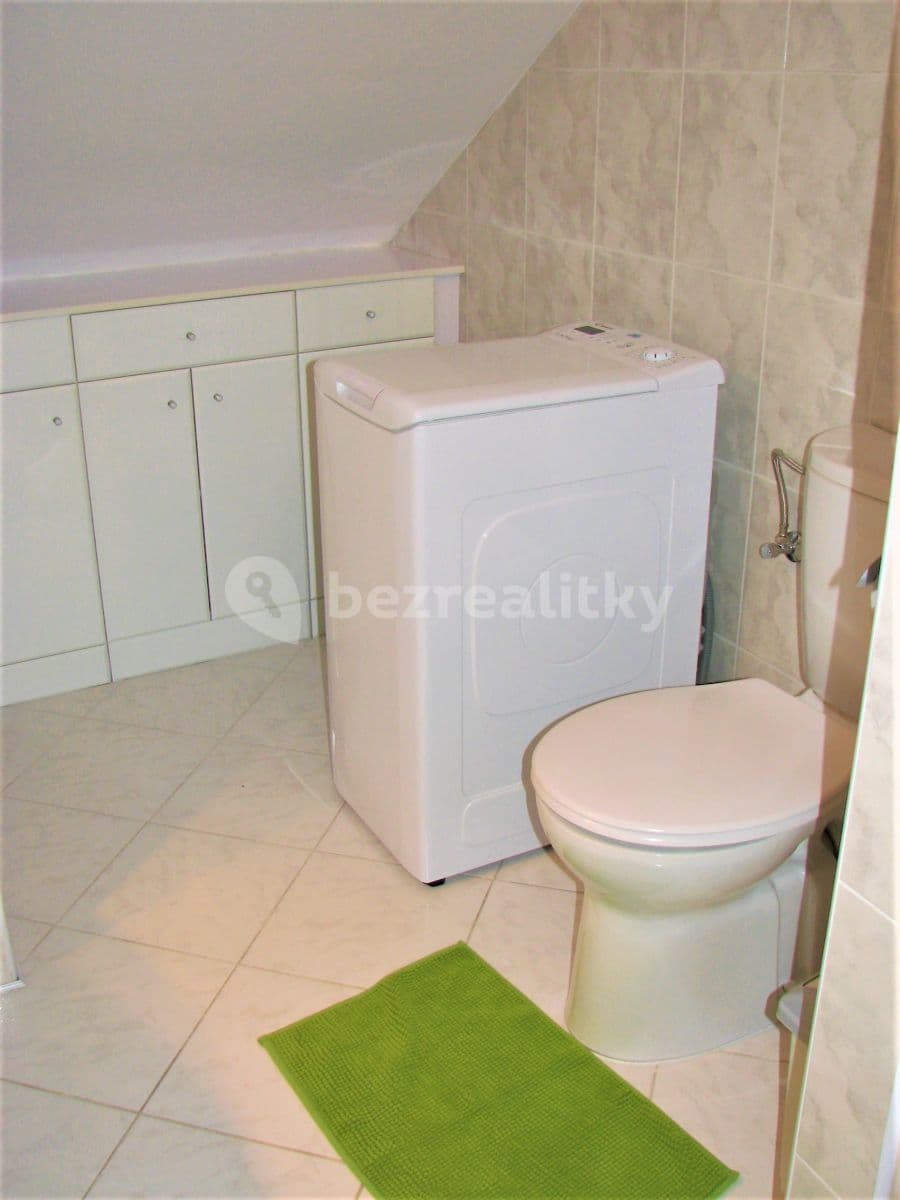 Pronájem bytu 2+kk 72 m², Mezitraťová, Praha, Praha Pronájem bytu 2+kk 72 m², Mezitraťová, Praha, Praha