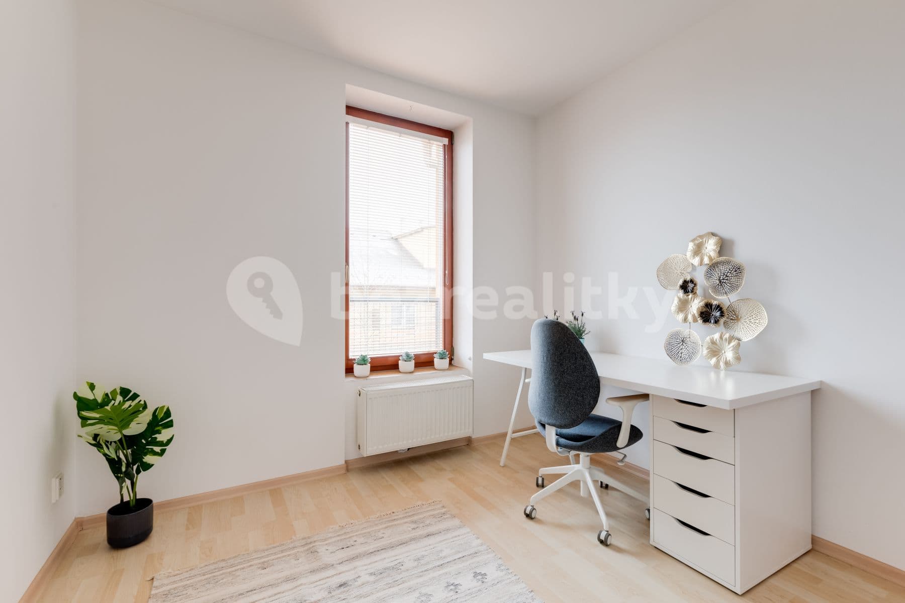Pronájem bytu 3+kk 82 m², Ke Školce, Rudná, Středočeský kraj Pronájem bytu 3+kk 82 m², Ke Školce, Rudná, Středočeský kraj