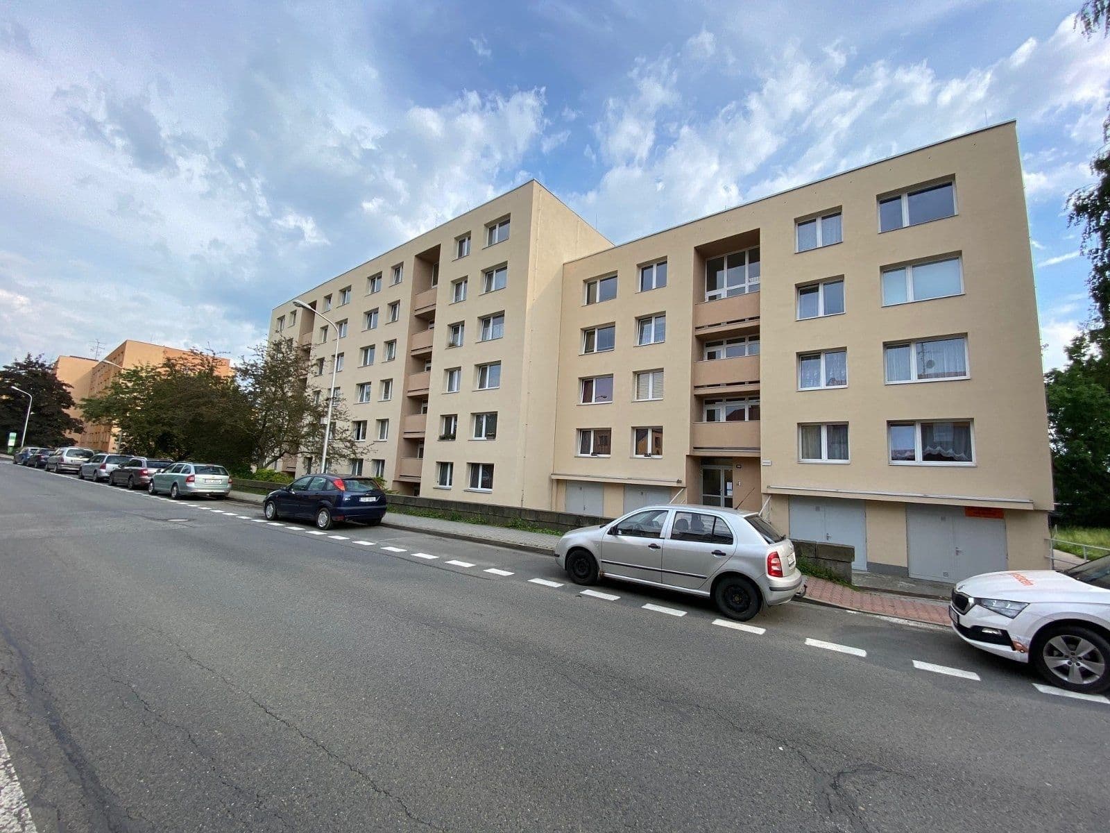 Pronájem bytu 1+1 34 m², El. Krásnohorské, Frýdek-Místek, Moravskoslezský kraj Pronájem bytu 1+1 34 m², El. Krásnohorské, Frýdek-Místek, Moravskoslezský kraj