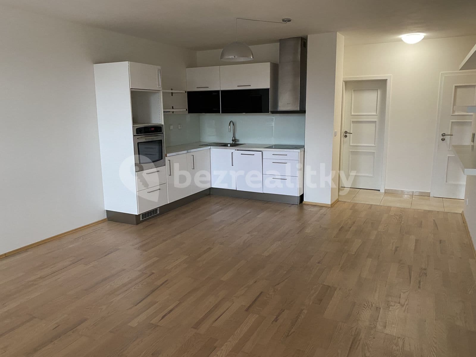 Pronájem bytu 2+kk 64 m², Přemyslovská, Roztoky, Středočeský kraj Pronájem bytu 2+kk 64 m², Přemyslovská, Roztoky, Středočeský kraj