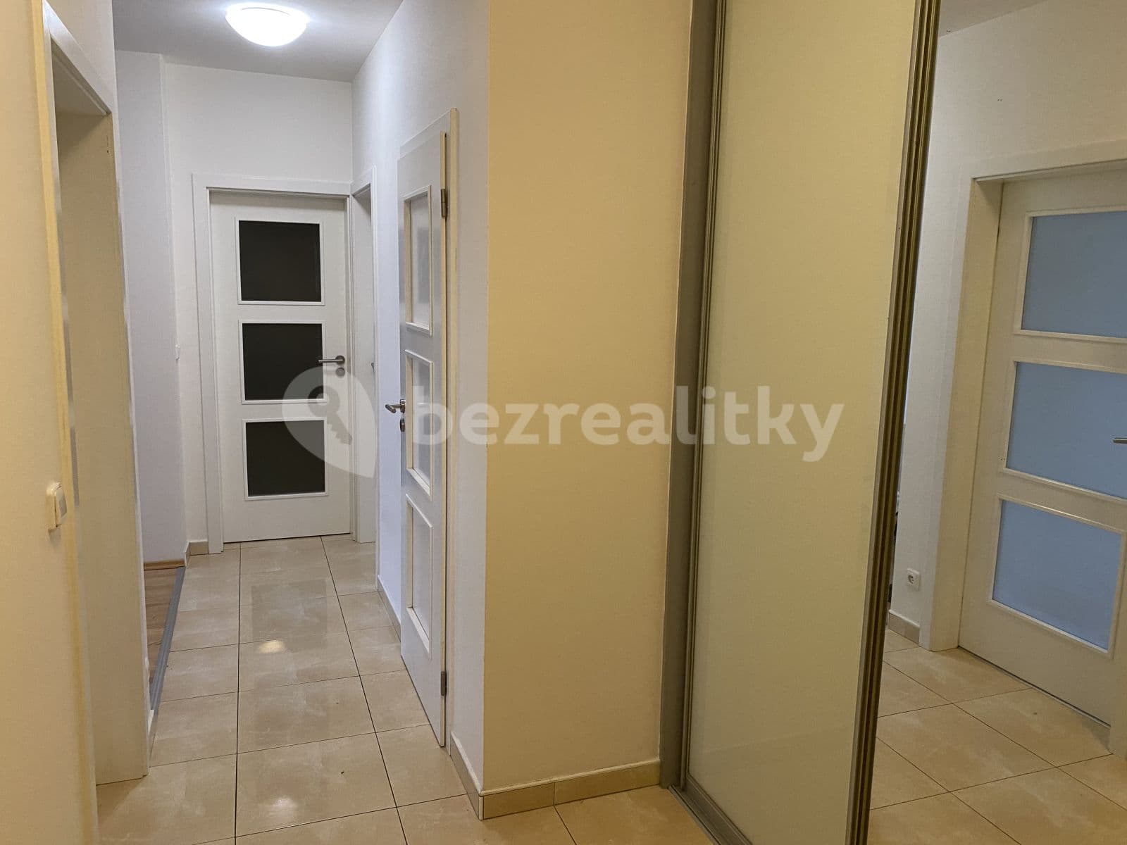 Pronájem bytu 2+kk 64 m², Přemyslovská, Roztoky, Středočeský kraj Pronájem bytu 2+kk 64 m², Přemyslovská, Roztoky, Středočeský kraj