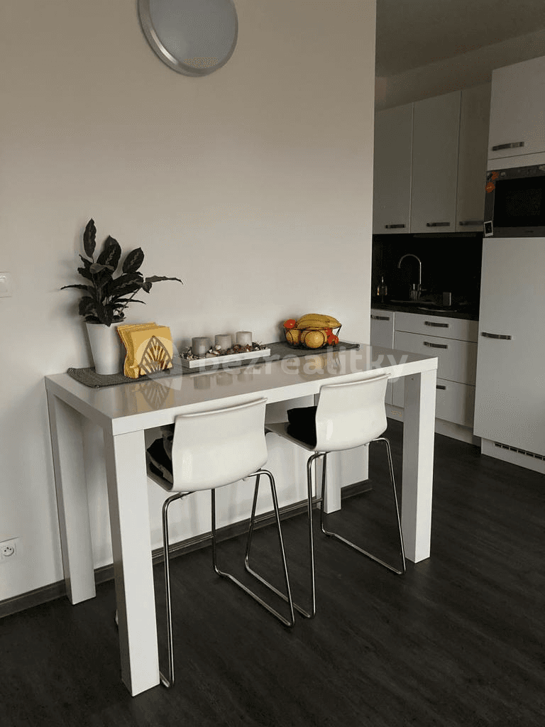 Pronájem bytu 1+kk 41 m², Letovská, Praha, Praha Pronájem bytu 1+kk 41 m², Letovská, Praha, Praha