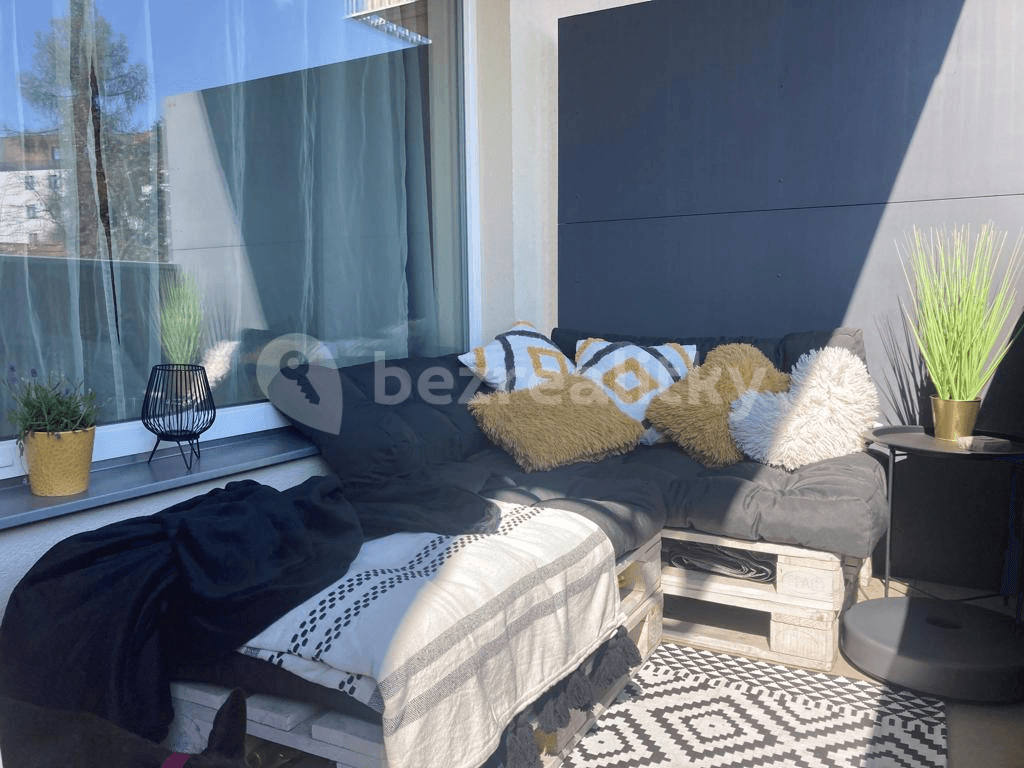 Pronájem bytu 1+kk 41 m², Letovská, Praha, Praha Pronájem bytu 1+kk 41 m², Letovská, Praha, Praha