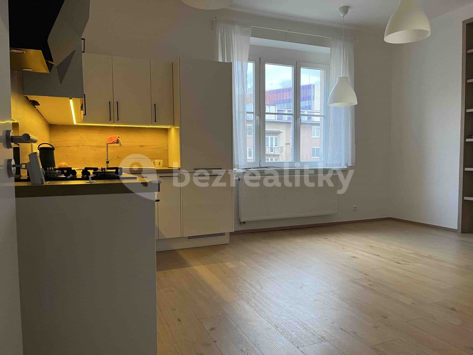 Pronájem bytu 3+kk 80 m², Kodaňská, Praha, Praha Pronájem bytu 3+kk 80 m², Kodaňská, Praha, Praha