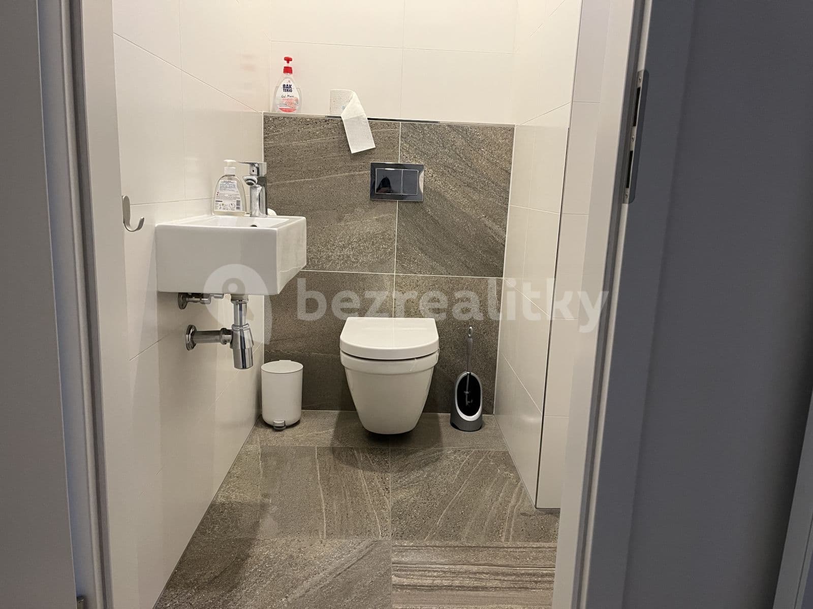 Pronájem bytu 3+kk 80 m², Kodaňská, Praha, Praha Pronájem bytu 3+kk 80 m², Kodaňská, Praha, Praha