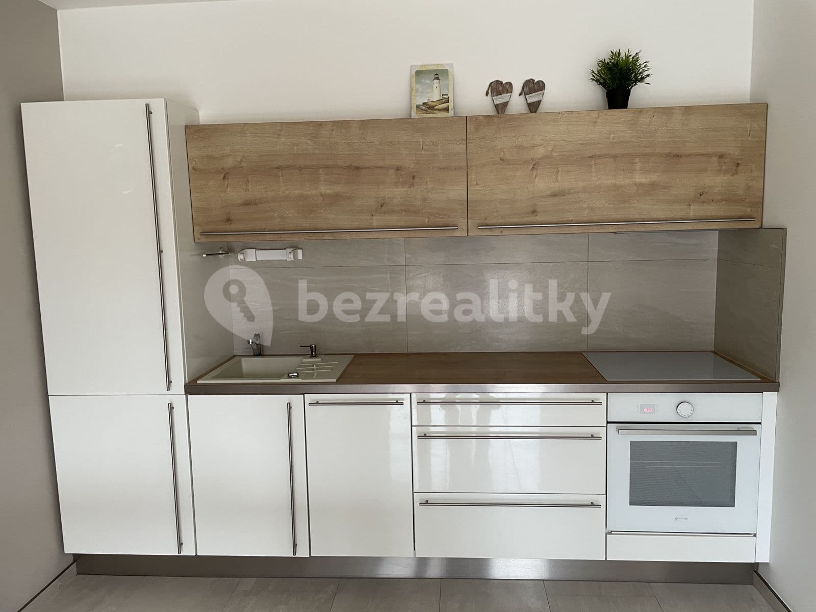 Pronájem bytu 2+kk 50 m², Plantáž, Brandýs nad Labem-Stará Boleslav, Středočeský kraj Pronájem bytu 2+kk 50 m², Plantáž, Brandýs nad Labem-Stará Boleslav, Středočeský kraj