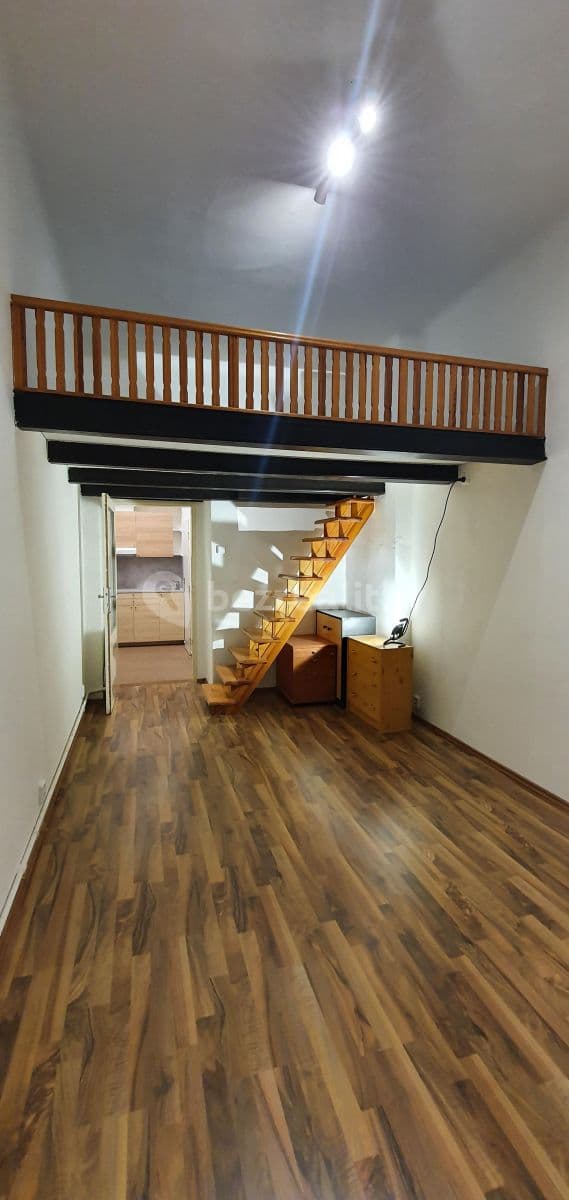 Pronájem bytu 1+kk 30 m², Křižíkova, Praha, Praha Pronájem bytu 1+kk 30 m², Křižíkova, Praha, Praha
