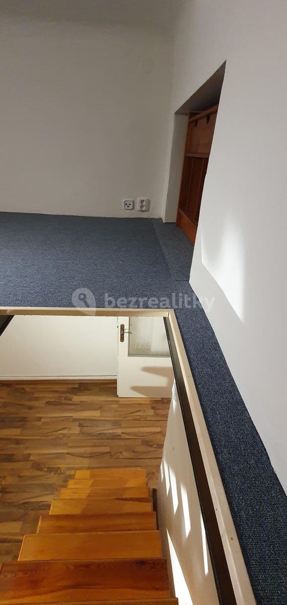 Pronájem bytu 1+kk 30 m², Křižíkova, Praha, Praha Pronájem bytu 1+kk 30 m², Křižíkova, Praha, Praha