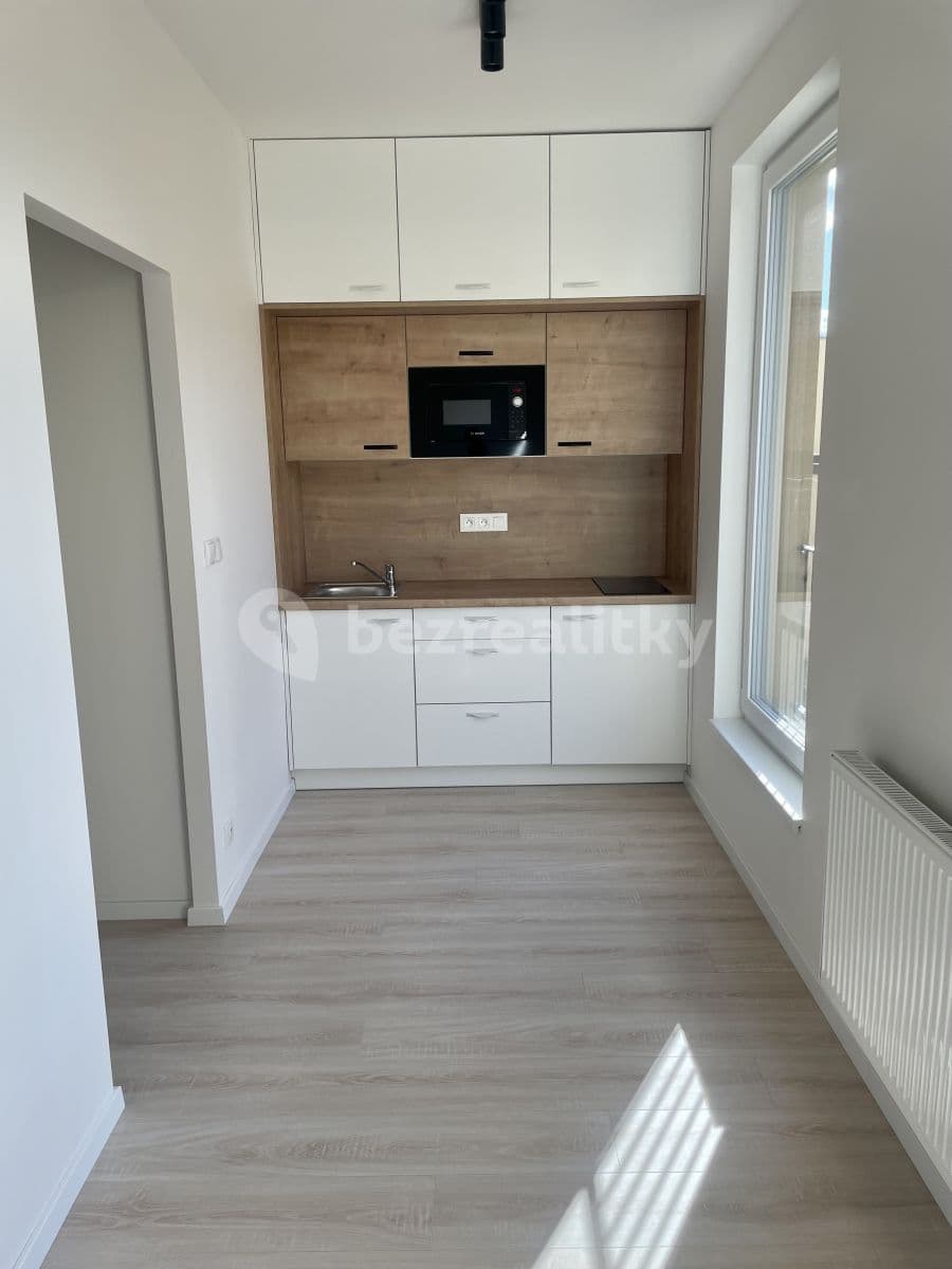 Pronájem bytu 1+kk 23 m², Poděbradská, Praha, Praha Pronájem bytu 1+kk 23 m², Poděbradská, Praha, Praha