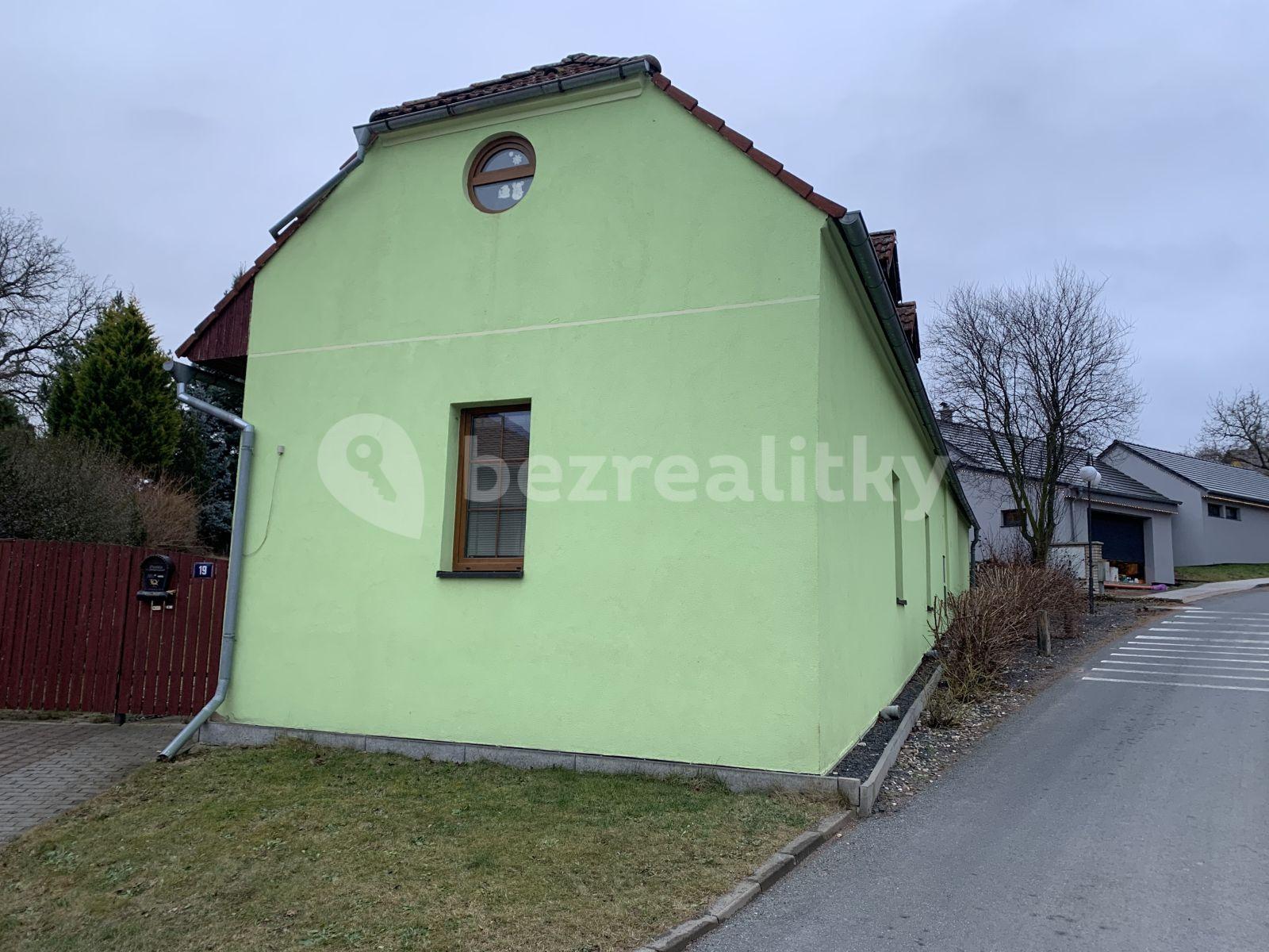 Prodej domu 249 m², pozemek 1.259 m², Zichovec, Středočeský kraj