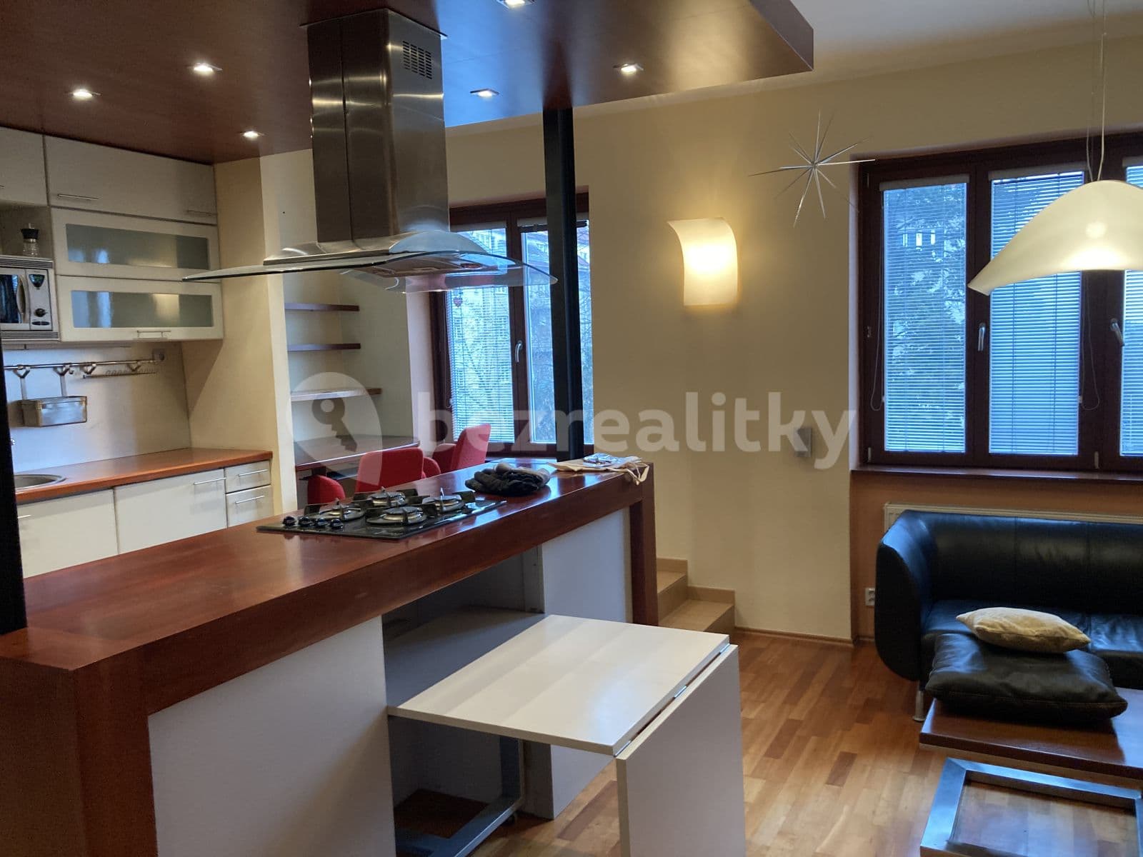 Pronájem bytu 2+kk 66 m², náměstí Jiřího z Lobkovic, Praha, Praha Pronájem bytu 2+kk 66 m², náměstí Jiřího z Lobkovic, Praha, Praha