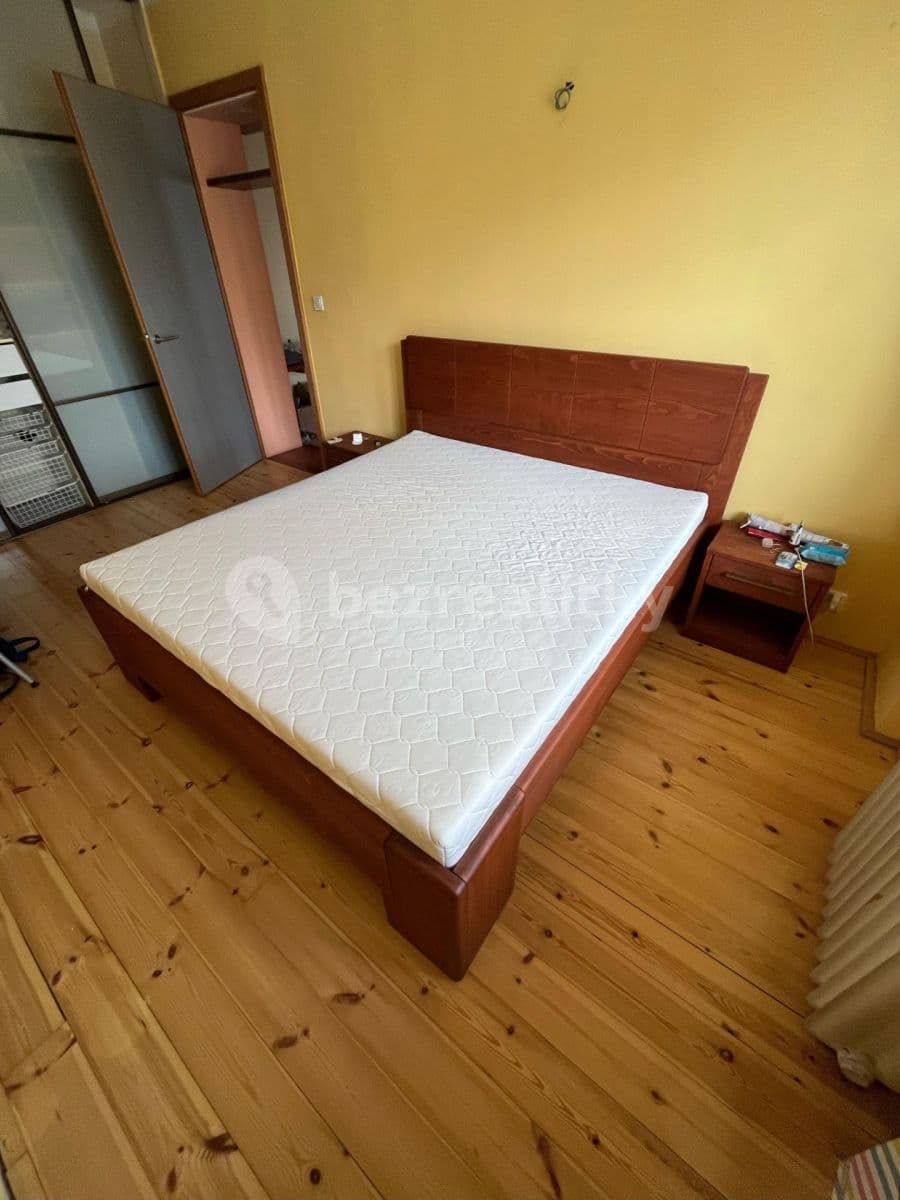 Pronájem bytu 2+kk 66 m², náměstí Jiřího z Lobkovic, Praha, Praha Pronájem bytu 2+kk 66 m², náměstí Jiřího z Lobkovic, Praha, Praha