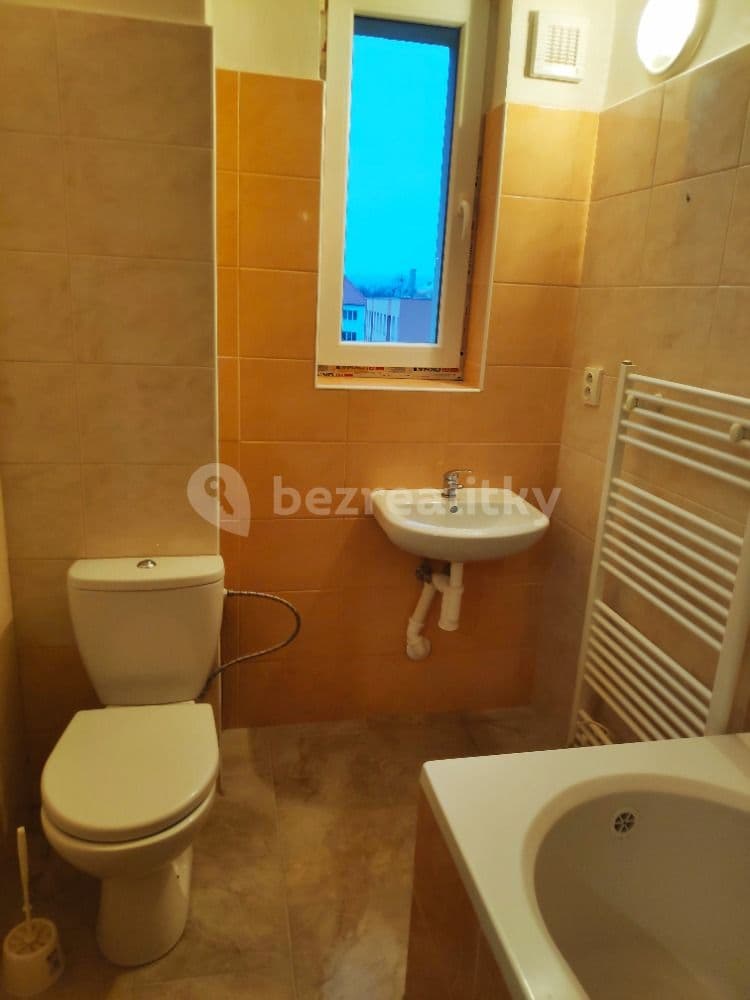 Pronájem bytu 1+kk 40 m², Heřmanského, Heřmanův Městec, Pardubický kraj Pronájem bytu 1+kk 40 m², Heřmanského, Heřmanův Městec, Pardubický kraj