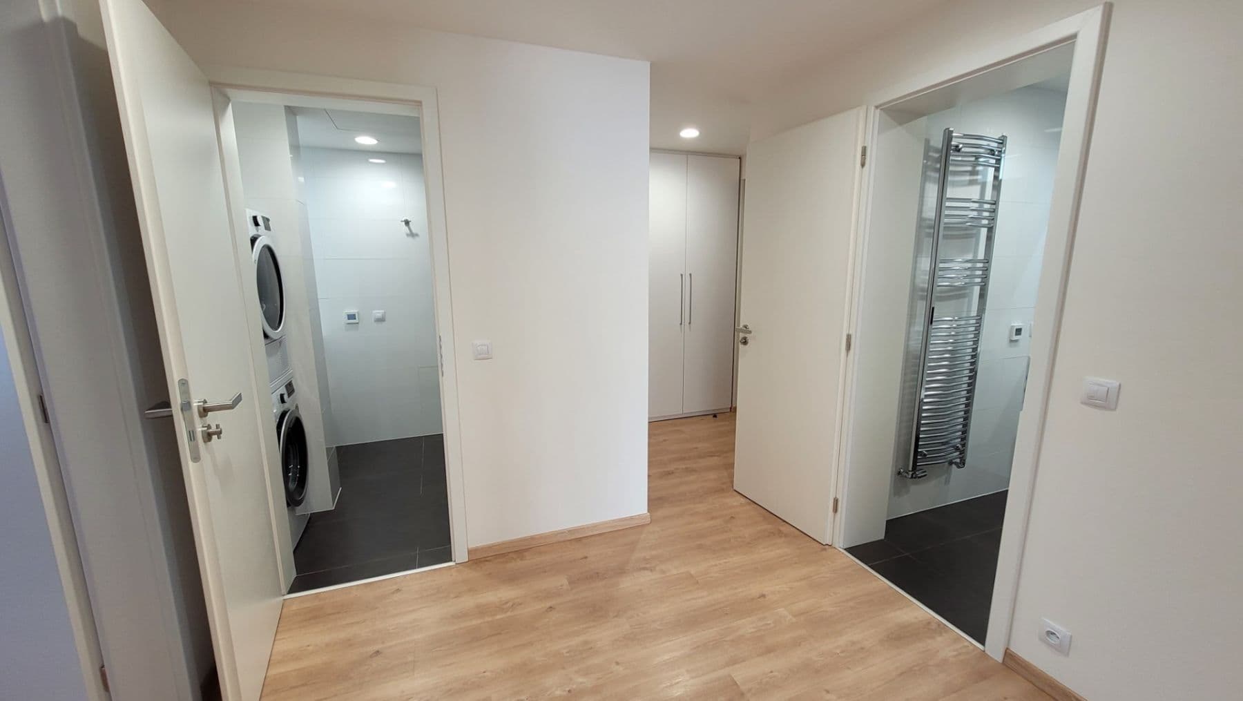 Pronájem bytu 3+kk 88 m², Mukařovského, Praha, Praha Pronájem bytu 3+kk 88 m², Mukařovského, Praha, Praha