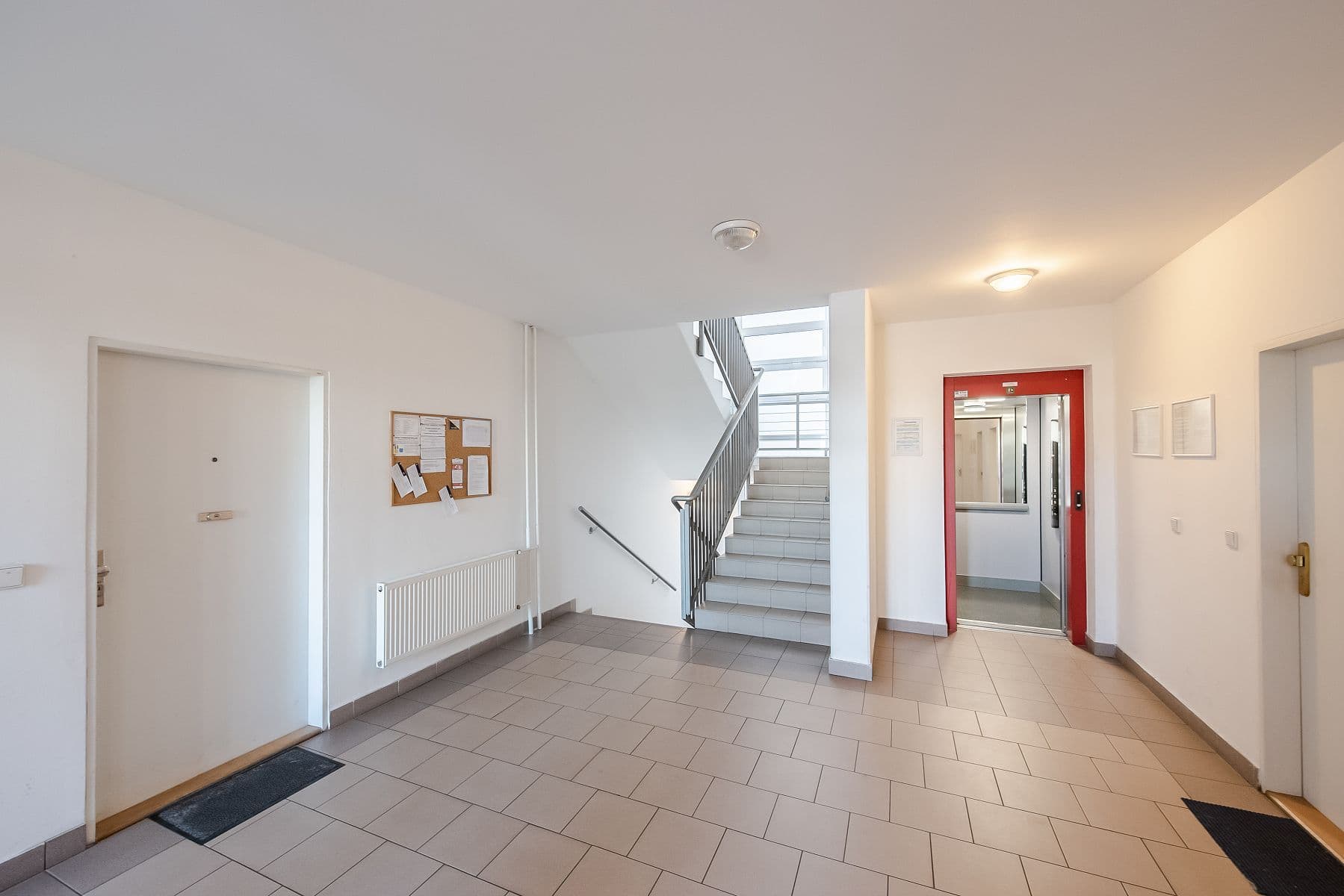 Pronájem bytu 1+kk 55 m², Pod Bohdalcem I, Praha, Praha Pronájem bytu 1+kk 55 m², Pod Bohdalcem I, Praha, Praha