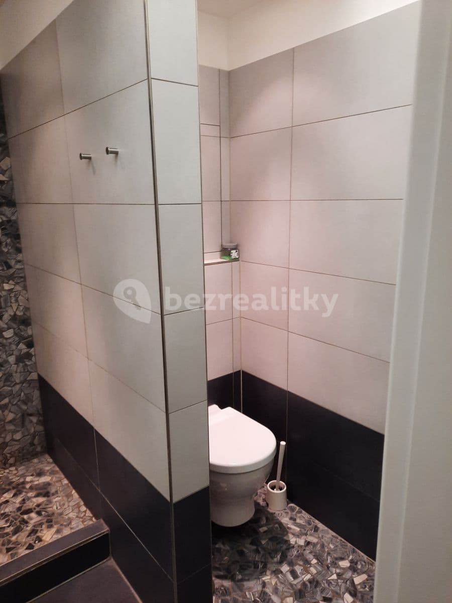 Pronájem bytu 1+kk 30 m², Högrova, Brno, Jihomoravský kraj Pronájem bytu 1+kk 30 m², Högrova, Brno, Jihomoravský kraj