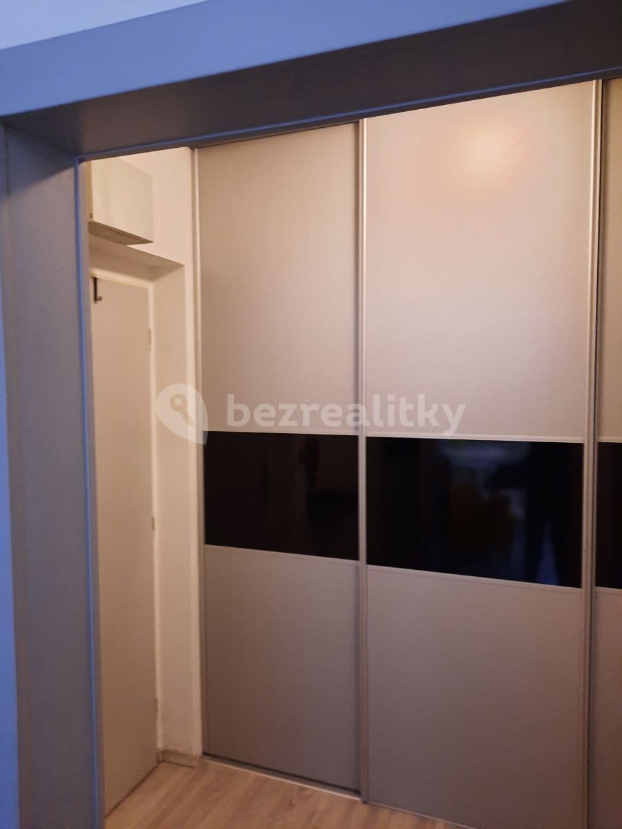 Pronájem bytu 1+kk 30 m², Högrova, Brno, Jihomoravský kraj Pronájem bytu 1+kk 30 m², Högrova, Brno, Jihomoravský kraj